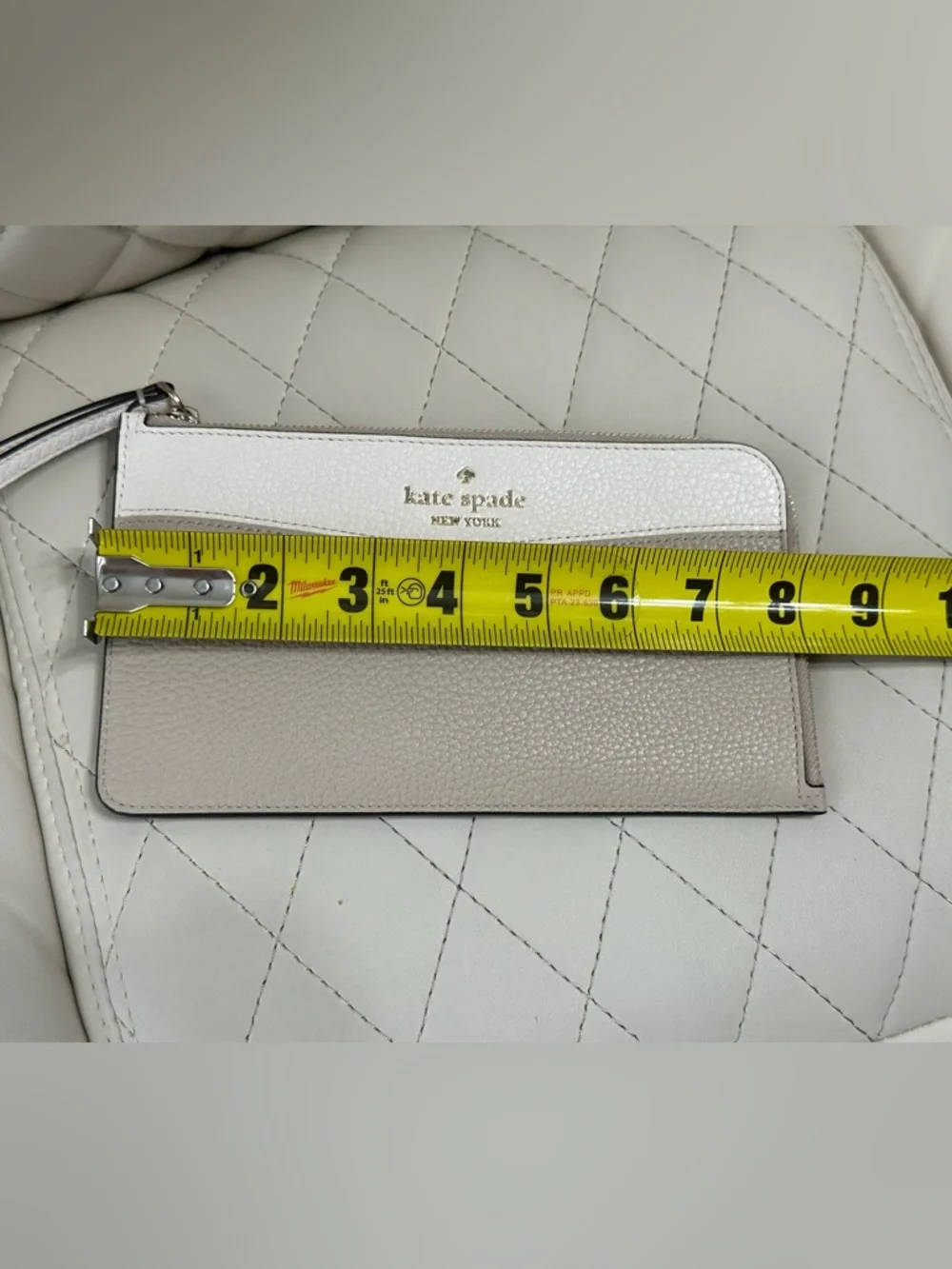 Kate Spade Lucy Medium L-Zip Wristlet Pebble Leather Light Sand NEW